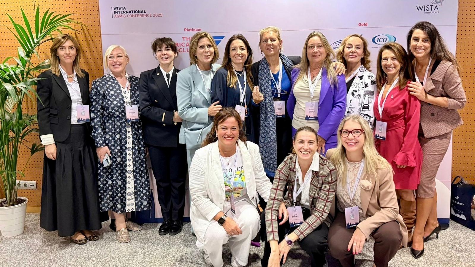 🇬🇧 Day 3 – WISTA International AGM & Conference 2025
A day filled with insights and discussion: from roundtables on decarbonization, shore power and port electrification, to the challenges of international trade. An open dialogue among experts, institutions, and maritime professionals, working together for a more sustainable future for our industry.
The day ended on a high note with the Gala Dinner at the Maritime Museum — a wonderful evening of networking, celebration, and the unmistakable WISTA spirit!
Ready for the closing day tomorrow!
#wistainternational #WomenWhoMovetheWorld #wista2025
🇮🇹 Giorno 3 – WISTA International AGM & Conference 2025
Una giornata ricca di contenuti e confronto: dalle tavole rotonde dedicate a decarbonizzazione, shore power ed elettrificazione portuale, fino alle sfide del commercio internazionale. Un dialogo aperto tra esperti, istituzioni e professioniste del settore per costruire insieme un futuro più sostenibile per l’industria marittima.
La giornata si è conclusa in un’atmosfera speciale con il Gala Dinner al Maritime Museum, momento di celebrazione, networking e condivisione della grande energia WISTA!
Pronte per il closing day di domani!
#WISTAItaly #professionistedelmare